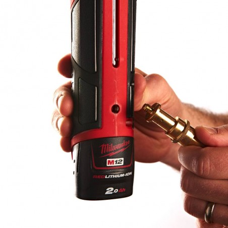 KIESZONKOWA LATARKA MILWAUKEE M12 SL-0 