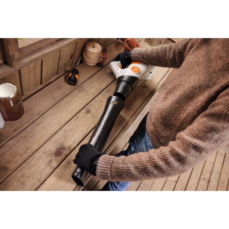copy of Dmuchawa akumulatorowa do liści AK STIHL BGA50 SET