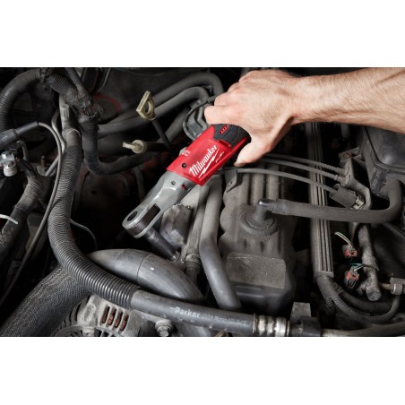 KOMPAKTOWA GRZECHOTKA UDAROWA ½˝ MILWAUKEE M12 FIR12-0 FUEL™