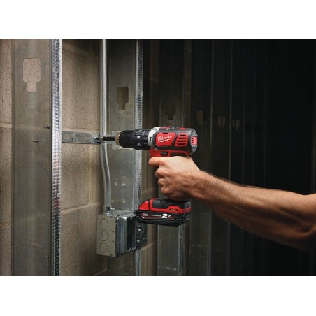 Wiertarko-wkrętarka udarowa 18V Milwaukee M18 BPD-202C