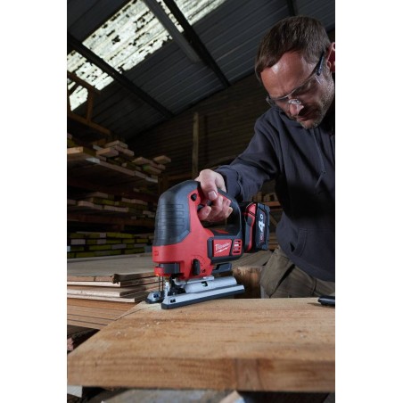 Wyrzynarka Milwaukee M18 BJS-402C AKU 2x 4,0 Ah