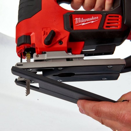Wyrzynarka Milwaukee M18 BJS-402C AKU 2x 4,0 Ah