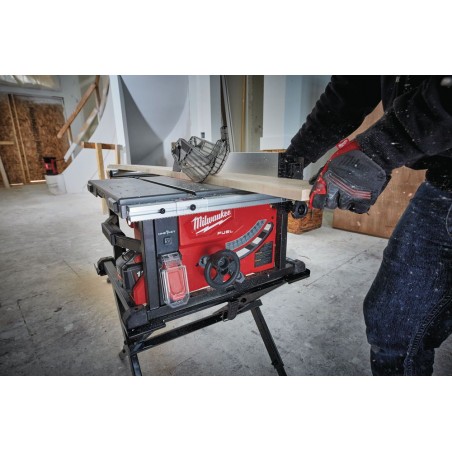 Stołowa pilarka tarczowa 18V Milwaukee M18 FTS210-121B