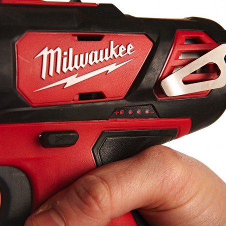 Wiertarko-wkrętarka udarowa 12V Milwaukee M12 BPD-202C