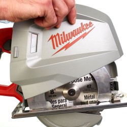 WYSOKOOBROTOWA JEDNORĘCZNA SZLIFIERKA PROSTA MILWAUKEE DGL 34