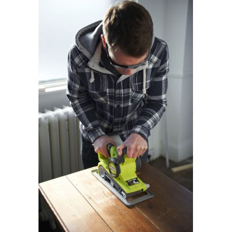 Akumulatorowy pistolet do uszczelniania 18V RYOBI CCG1801MHG