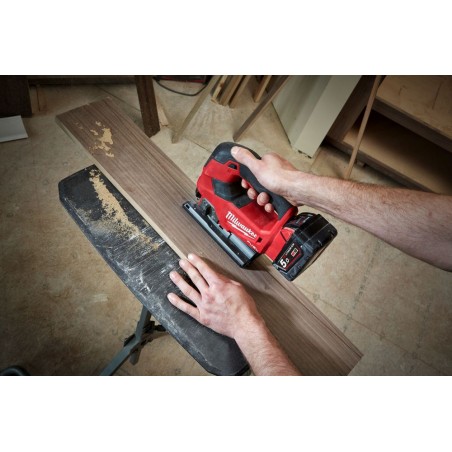 Wyrzynarka z uchwytem żelazkowym 18V Milwaukee M18 FJS-502X
