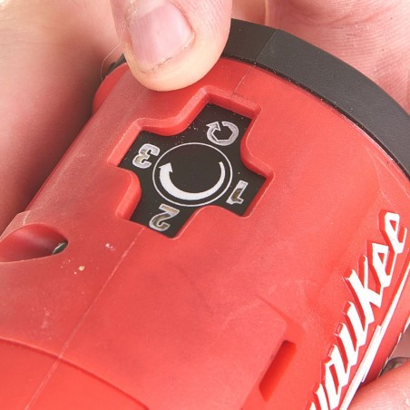 Klucz udarowy 12V 1/4'' Milwaukee M12 FIW14-0