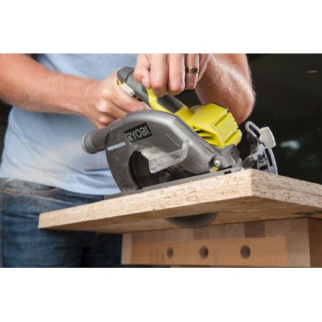 Pilarka tarczowa 184 mm 18V Ryobi R18CS7-0
