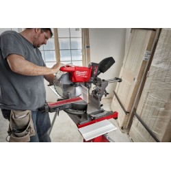 Ukośnica z posuwem 305 mm Milwaukee M18 FMS305-121