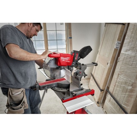 Ukośnica z posuwem 305 mm Milwaukee M18 FMS305-121