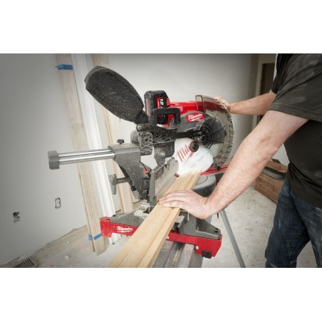 Ukośnica z posuwem 305 mm Milwaukee M18 FMS305-121