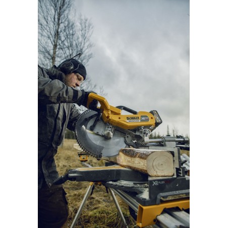 Ukośnica DeWalt DHS780T2A-QW