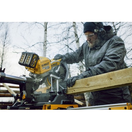 Ukośnica DeWalt DHS780T2A-QW