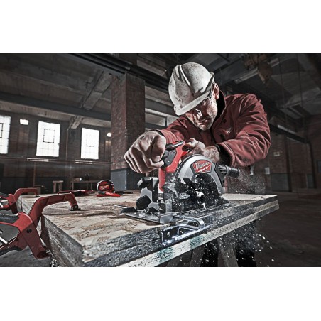Piła tarczowa Milwaukee M18CCS55-0