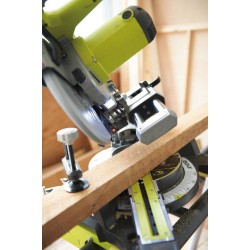 Akumulatorowy pistolet do uszczelniania 18V RYOBI CCG1801MHG