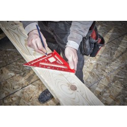 Kątownik ciesielski z podziałką metryczną 18 cm Milwaukee