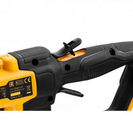 Nożyce do żywopłotu 18V z drążkiem DeWalt DCMPH566N