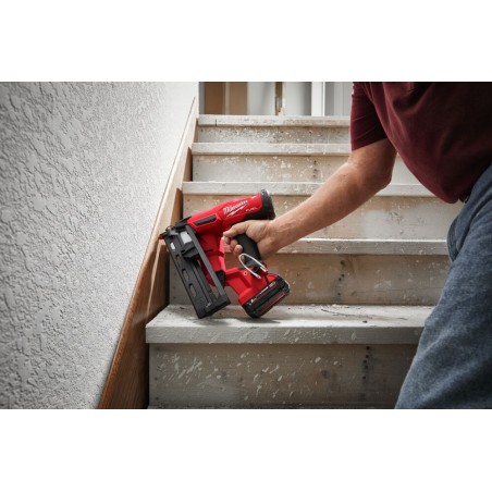 Gwoździarka 18V Milwaukee M18 FN16GA-202X