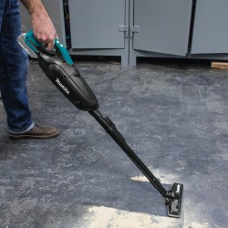 Odkurzacz akumulatorowy pionowy 18V Makita DCL182ZB