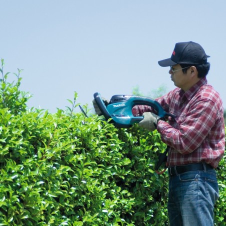 MAKITA NOŻYCE DO ŻYWOPŁOTU 670W 65cm UH6580