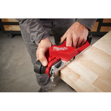 Strug akumulatorowy 12V 56mm Milwaukee M12 BLP-0X