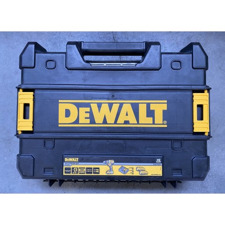 Skrzynia narzędziowa DeWALT TSTAK standard OUTLET