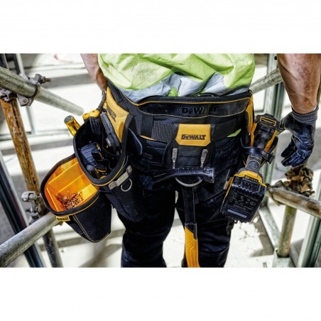 Pas monterski wielofunkcyjny kabura DeWalt DWST1-75552
