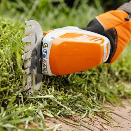 Nożyce akumulatorowe 11V 20cm HSA 26 Stihl