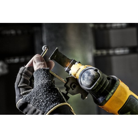 Brzeszczot do narzędzia wielofunkcyjnego 43x30mm Dewalt DT20701-QZ