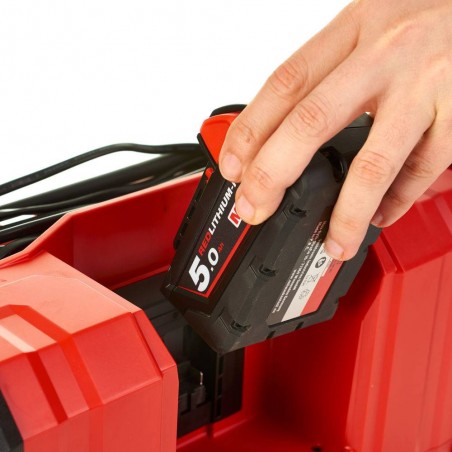 BEZSZCZOTKOWA WKRĘTARKA UDAROWA MILWAUKEE M18 BLPD-502C