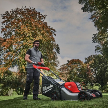 Kosiarka akumulatorowa z napędem 18V 53cm Milwaukee M18F2LM53-0