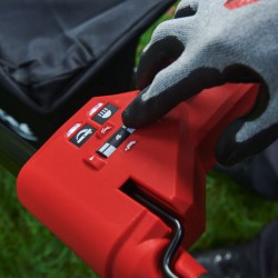 Kosiarka akumulatorowa z napędem 18V 53cm Milwaukee M18F2LM53-0