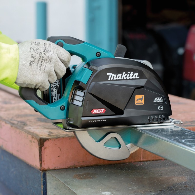 Piła  tarczowa 18V Makita DHS660
