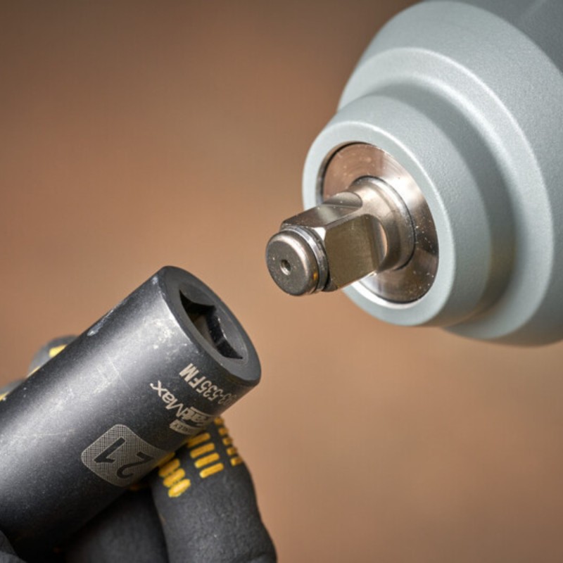 Klucz udarowy 18V 1/2" Stanley SFMCF940B-XJ