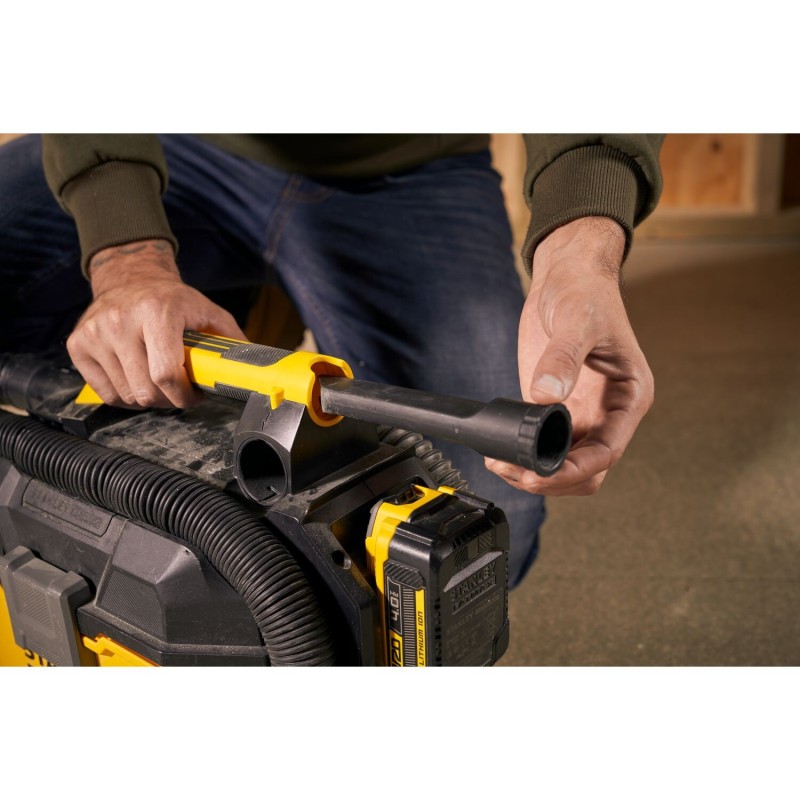 Odkurzacz akumulatorowy ręczny 18V klasa L DeWalt DCV501LN