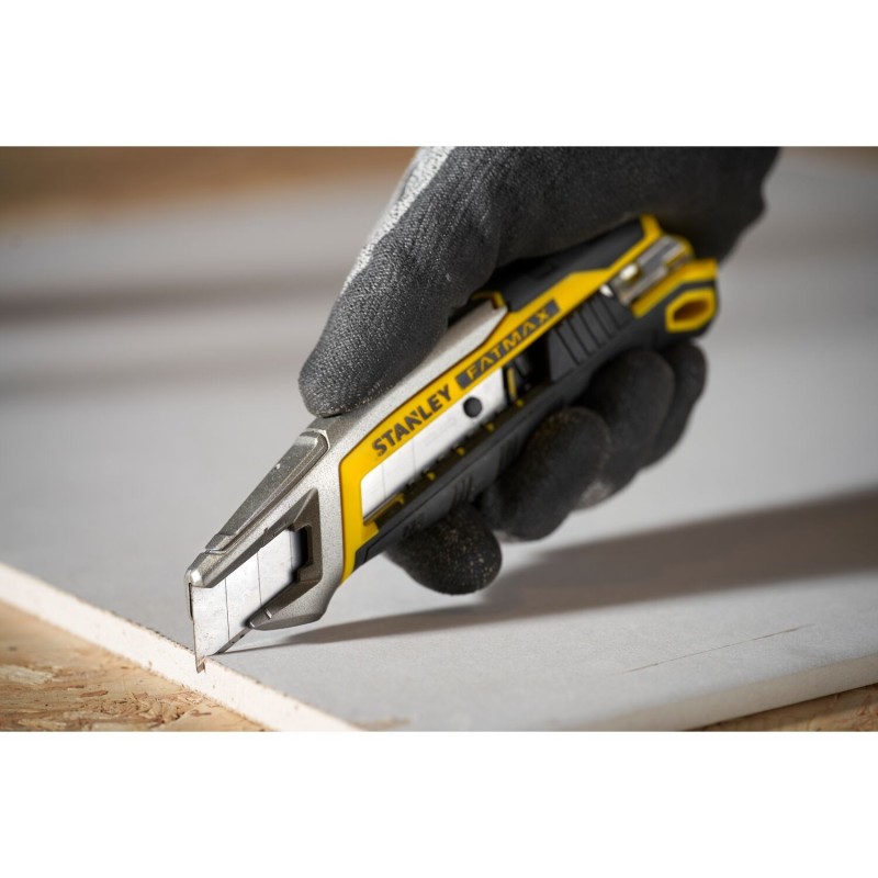Nóż z systemem łamania Fatmax Stanley FMHT10594-0