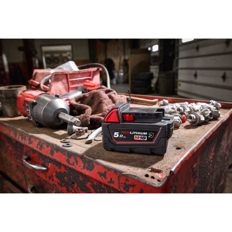 AKUMULATOR MILWAUKEE 18V M18 B2 