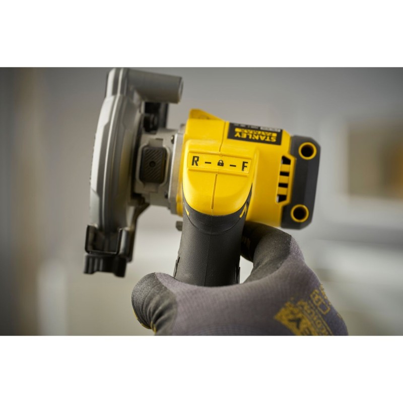 Szlifierka kątowa 600W 115mm Stanley FMEG615