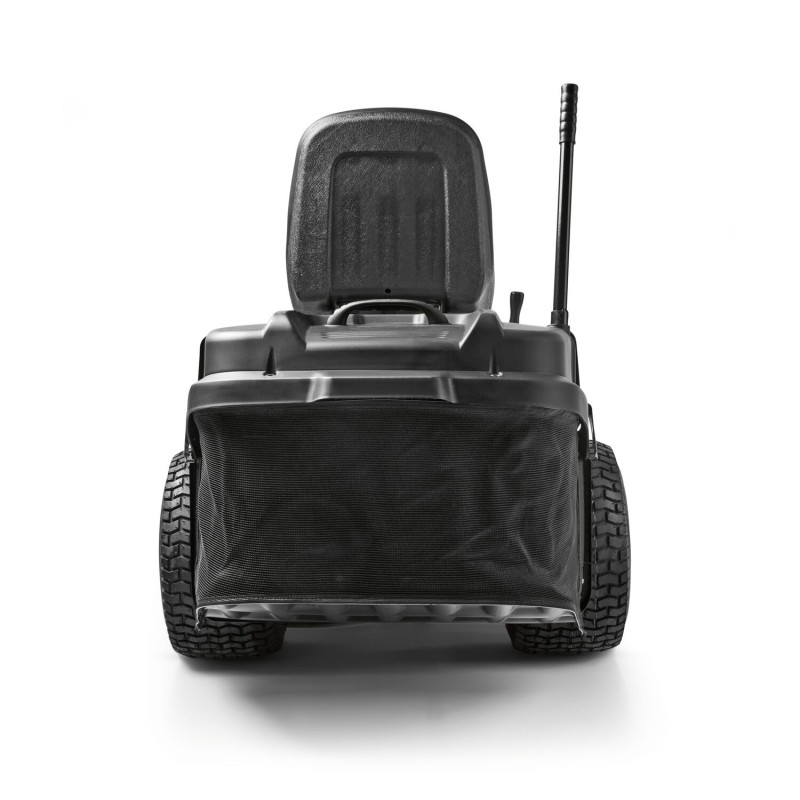 Traktor ogrodowy z koszem Cub Cadet LT2 NR92