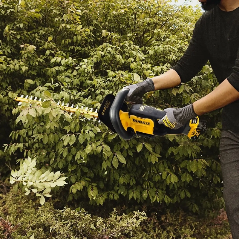 Nożyce do cięcia żywopłotu 18V 55cm DeWalt DCMHT562N