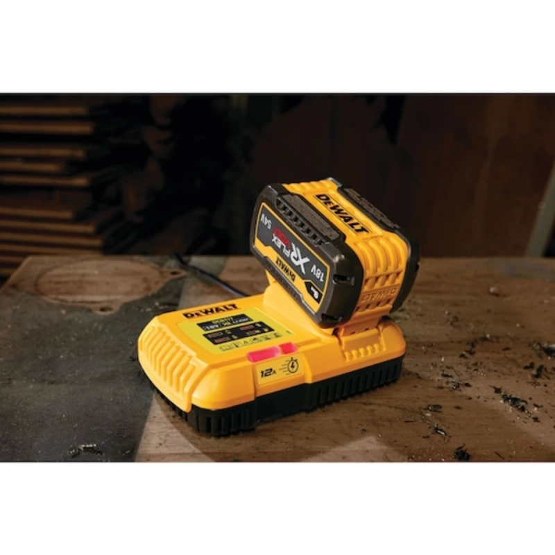 Szybka ładowarka XR 18V 12A DeWalt DCB117-QW