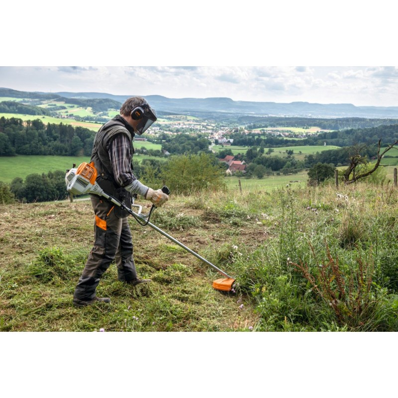 Kosa spalinowa do trawy 2,1KM STIHL FS235
