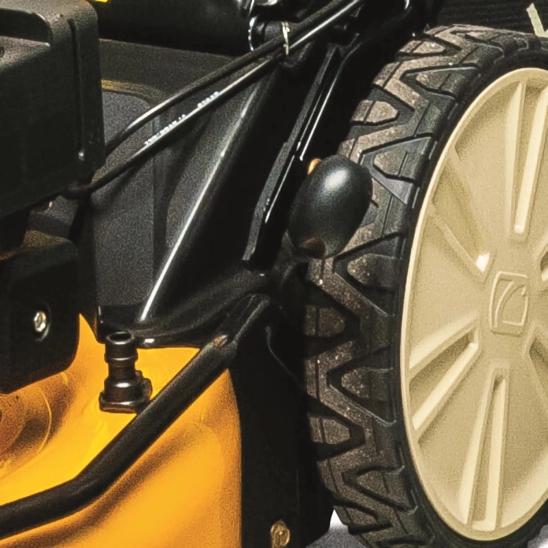 Kosiarka spalinowa z napędem 2,8 KM 46 cm 60 L Cub Cadet LM3 CRC46S + olej silnikowy GRATIS